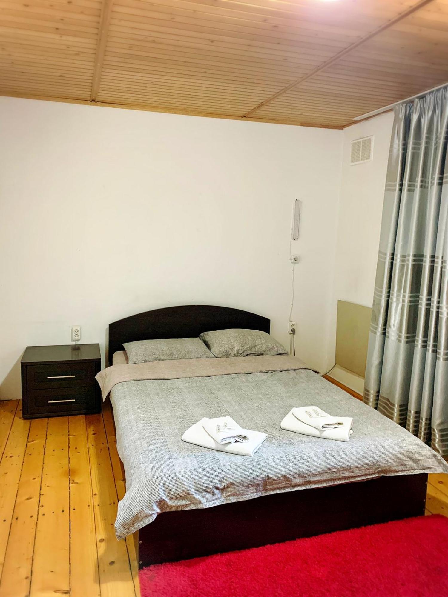 Mini-Hotel Sakvoyage Chernivtsi Exterior foto